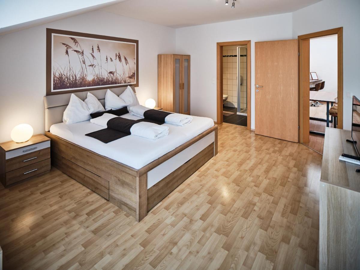 Weingut Gaestehaus D&D Haider Jois Exteriör bild