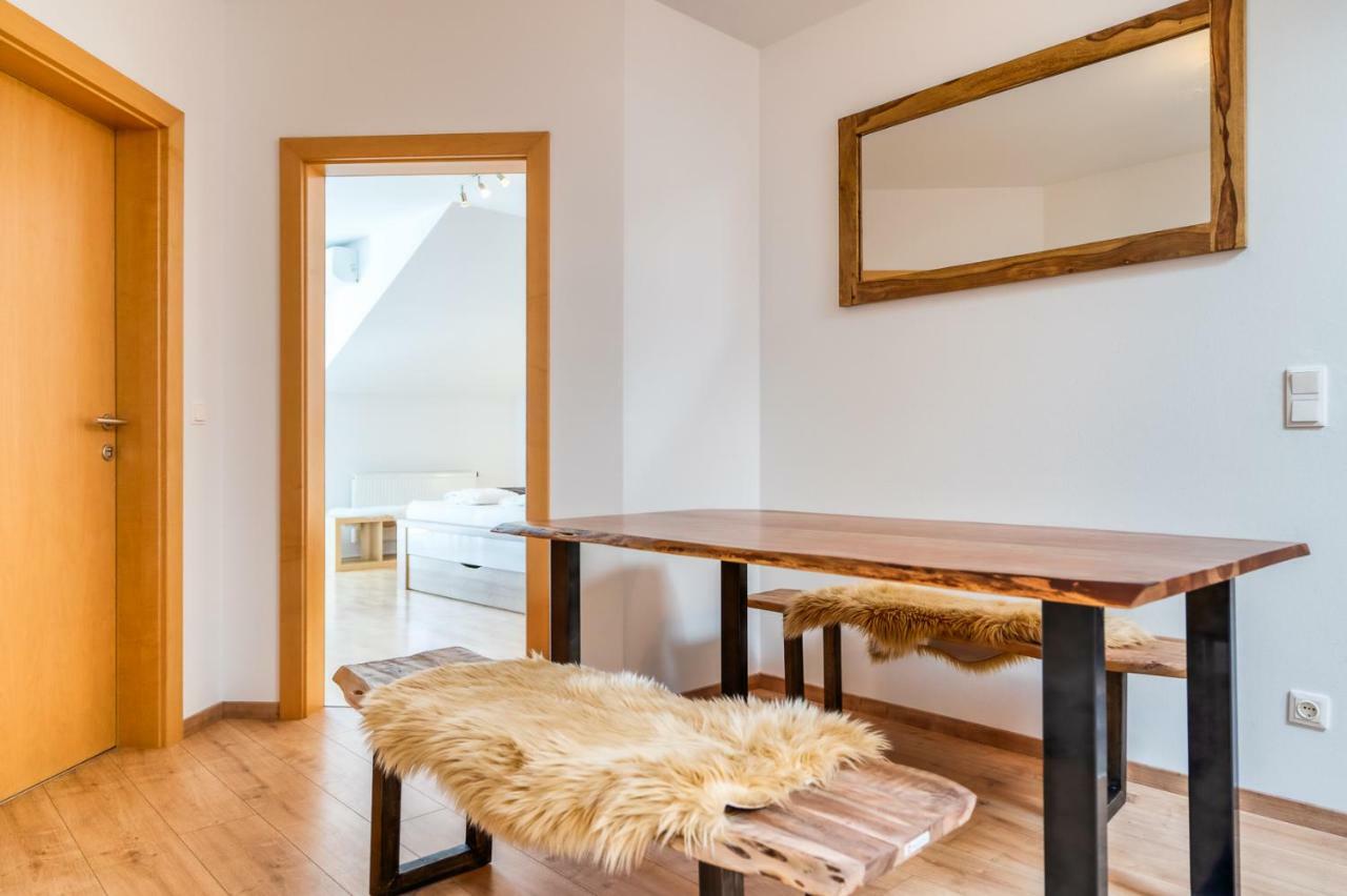 Weingut Gaestehaus D&D Haider Jois Exteriör bild